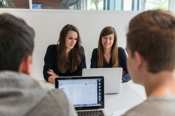 Votre entreprise a de nouveaux challenges commerciaux ? Nos étudiants sont là pour vous aider !