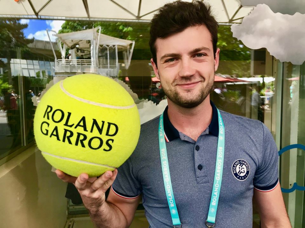 Les Istéciens en action à Roland Garros ! Vente, logistique, management : ils sont de tous les matchs !