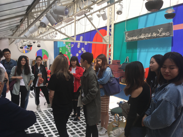 Visite du showroom Bensimon avec les étudiants du MBA Affaires Internationales